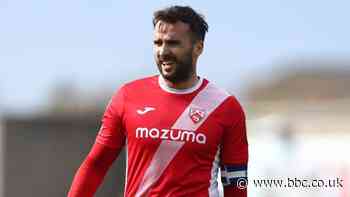 Aaron Wildig: Morecambe captain to leave club