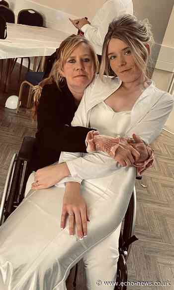 Basildon daughter's plea for help to bury mum after sudden death | Echo - Southend Echo