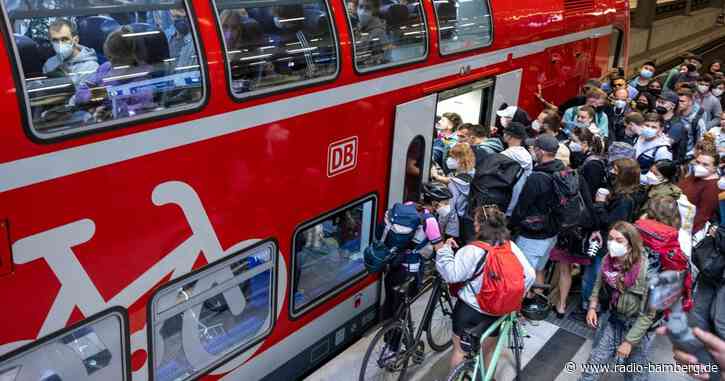 Bahn: Volle Regionalzüge auf touristischen Strecken