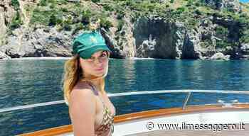 Ana de Armas, vacanze in Italia tra Capri e Napoli: scatto hot fa impazzire i fan - ilmessaggero.it