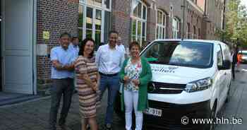 Nieuwe mini-bus voor leerlingen van Sint Aloysius Geel dankzij sponsoring door lokale handelaars - Het Laatste Nieuws