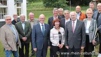 Ehrennadel verliehen: Ohne ihr Engagement wäre vieles nicht machbar - Rhein-Zeitung
