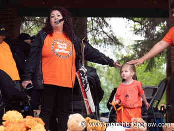 Lethbridge vigil marks anniversary discovery of unmarked graves at Kamloops residential school - My Lethbridge Now