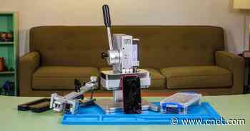 9 Great Reads From CNET This Week: iPhone Repair, Netflix Viewing and More     - CNET