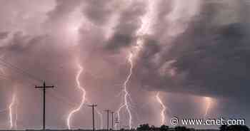 How to Prepare for Hurricanes, Wildfires, Storms and Other Natural Disasters     - CNET