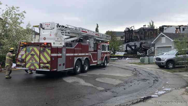 Calgary crews respond to 2-alarm fire in northwest community