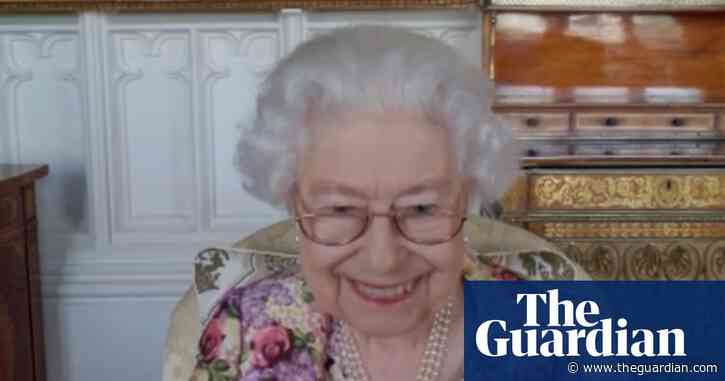 ‘Cheeky’ Queen jokes as she congratulates Australians of the Year
