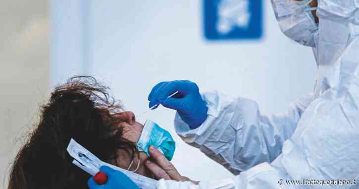 Covid, 22.527 nuovi casi e 47 morti. Tasso di positività all’12%. In calo i ricoverati