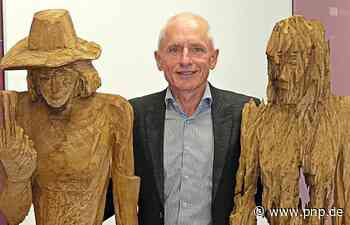 Holzbildhauer Andreas Kuhnlein: Kunst mit der Motorsäge - Passauer Neue Presse - PNP.de