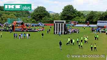 Hemer: Mit aufgeblasenen Sportarenen gegen den Corona-Blues - IKZ News