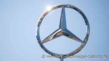 Mercedes ruft weltweit fast eine Million Autos zurück