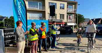 Passerende fietsers getrakteerd op applaus | Schilde | hln.be - Het Laatste Nieuws
