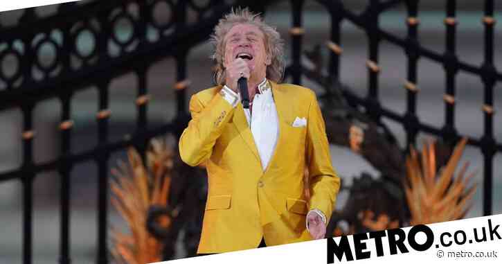 Rod Stewart Says Bbc ‘made Him Sing Sweet Caroline At Queens Platinum Jubilee Concert 5128