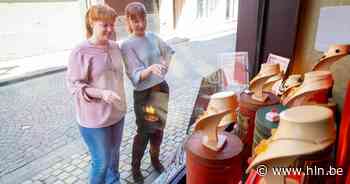 Modecursisten organiseren ontdekkingstocht langs modecreaties in etalages | Mechelen | hln.be - Het Laatste Nieuws