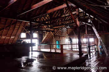 Waterfront makeover: Local rennovator restoring Harrison float house, expanding docks – Maple Ridge News - Maple Ridge News