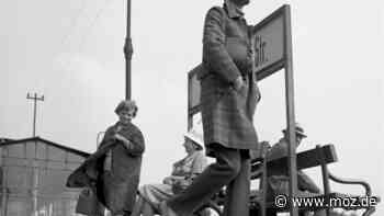 Mode in der DDR: Der Look der Moderne - „Sibylle“-Fotograf Roger Melis feiert die DDR-Frauen - Märkische Onlinezeitung