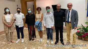 Donato un pianoforte per gli studenti della scuola media Carducci di Este - Il Mattino di Padova