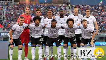 Pfiffe bei DFB-Hymne - Fans und Spieler übertönen Buhrufe