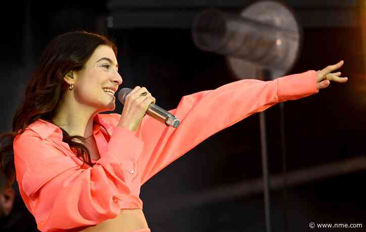 Lorde says she’s “getting nearer” to writing nothing but big pop songs