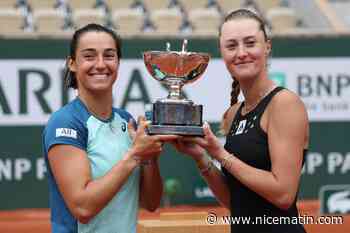Caroline Garcia et Kristina Mladenovic remportent le tournoi de double de Roland-Garros comme en 2016