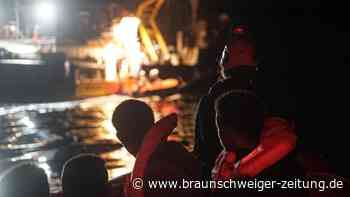 Deutsche Retter nehmen im Mittelmeer 85 Migranten an Bord