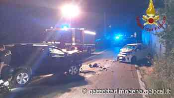 Guiglia, schianto nella notte: tre feriti - La Gazzetta di Modena