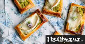 Nigel Slater’s goat’s cheese tart and gooseberry pudding recipes - The Guardian