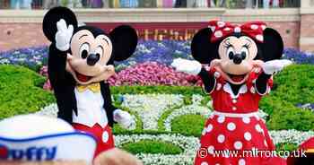 Bride hosts wedding with no food after spending £4k on Mickey Mouse appearance - The Mirror