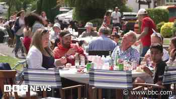 Donation split between food bank and Jubilee street party - bbc.com