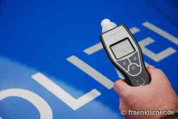 Ansbach: +++ Trunkenheitsfahrt mit E-Scooter – Angriff auf Polizeibeamte und Arzt +++ - fränkischer.de