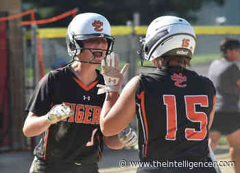 Edwardsville softball looks to be super against West Aurora - The Edwardsville Intelligencer
