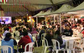 Festa da Laranja volta em Florianópolis e movimenta paróquia na Trindade | NSC Total - NSC Total