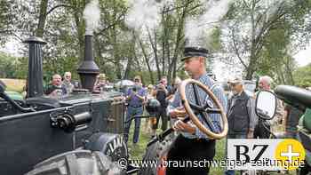 Robuste Schlepper-Technik begeistert Oldtimerfans in Braunschweig - Braunschweiger Zeitung