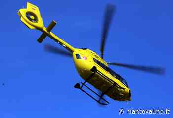 Bagnolo, frontale nei pressi del distributore. Auto ribaltata, 66enne elitrasportata a Cremona - Mantovauno.it