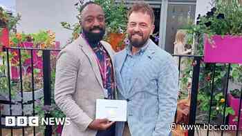 Cloud Gardener's journey from novice to RHS medal winner 'a blur' - BBC