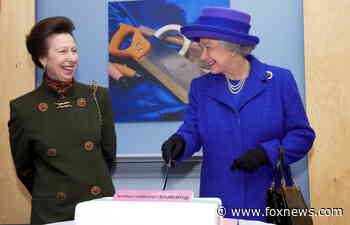 Queen Elizabeth doing great, simply not ‘overdoing it’ amid canceled Jubilee appearances, Princess Anne says