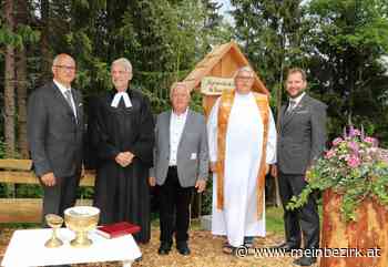 Eröffnung & Segnung der Baumbestattungsfläche: Friedens Forst - meinbezirk.at