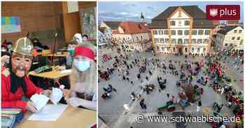 So haben die Narren den Glombigen in Kügeleshausen gefeiert - Schwäbische