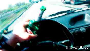 Betrunkener Mann (21) baut Unfall in Mannheim | Regional - BILD