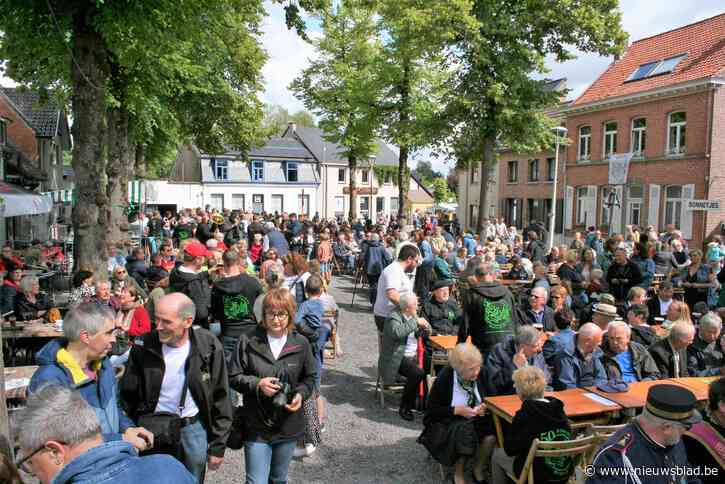 Daknam geniet van kunst, cultuur en trappist op vijftigste Kunst- en ambachtenmarkt