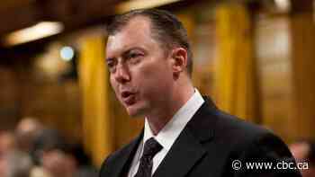 Tax evasion charges dropped against former Calgary MP Rob Anders on Day 1 of trial