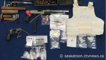 Saskatoon police seize drugs, guns