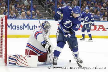 Palat scores late, Lightning beat Rangers 3-2 in Game 3 - Comox Valley Record