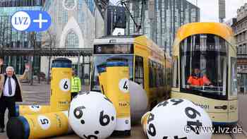 Tram-EM in Leipzig: Straßenbahnen spielen Bowling und Billard - Leipziger Volkszeitung