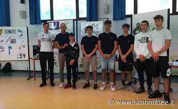 ISIS “Città di Luino”, i lavori degli studenti nella mostra “Dalla matita al mouse” - Luino Notizie