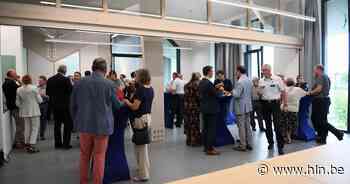 Minister Annelies Verlinden (CD&V) huldigt nieuw politiekantoor in - Het Laatste Nieuws