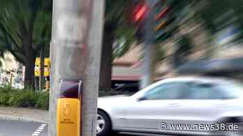 Kreis Helmstedt: 14-Jährige läuft trotz roter Ampel los – schwerer Unfall! - News38