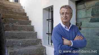 Trieste si tinge di giallo e fa i conti con la storia Heinichen, il “foresto“ tedesco incantato dal Carso - QUOTIDIANO NAZIONALE