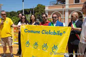 Alzabandiera e arrivo della biciclettata adriatica: il 2 giugno a Pineto FOTO - Abruzzo Cityrumors