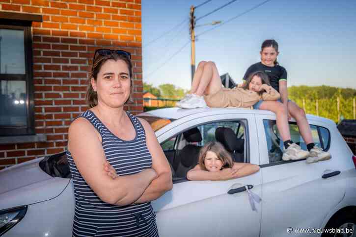 Natjana tankte voor 20 euro, maar was plots 375 euro armer: “In de supermarkt was mijn saldo opeens ontoereikend”